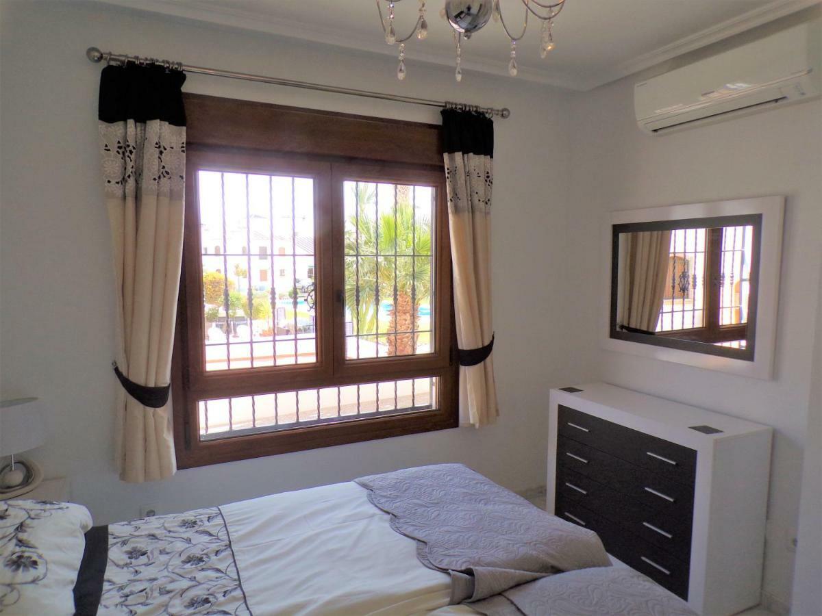 Villamartin Violetas Holiday Home Екстериор снимка